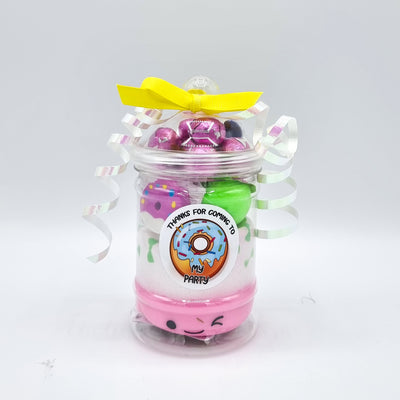 Party favours for children's birthdays, festive evens, football events, Valentine's Day, weddings, and other celebrations. You will find quality pre-filled party bags, party gift bags and party bag fillers, sweets and party toys.